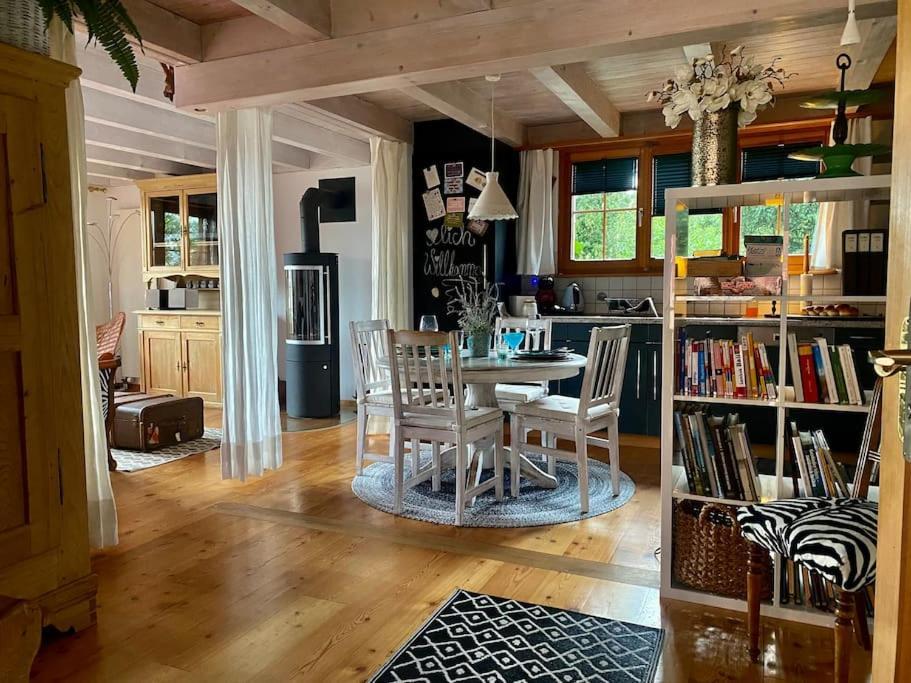 Platz Zum Wohlfuehlen „Cook&Chill“ Apartment Ermatingen Екстериор снимка